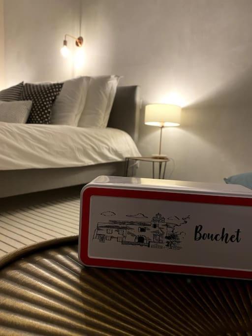 Le Nomade En Provence Bed and Breakfast Bouchet  Eksteriør billede