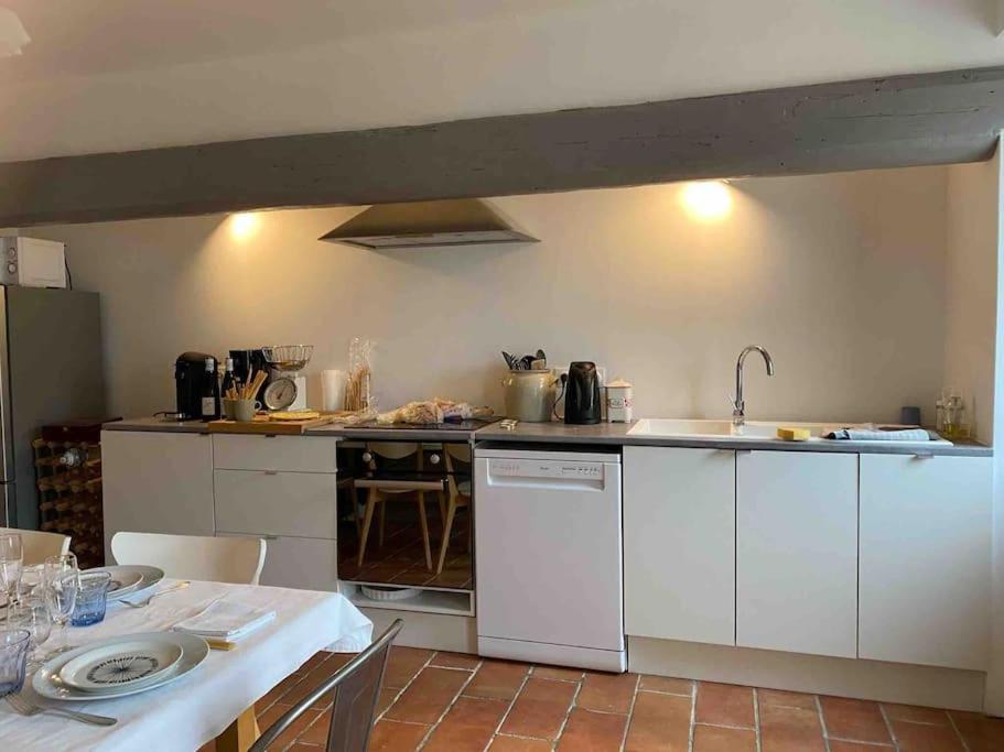 Le Nomade En Provence Bed and Breakfast Bouchet  Eksteriør billede