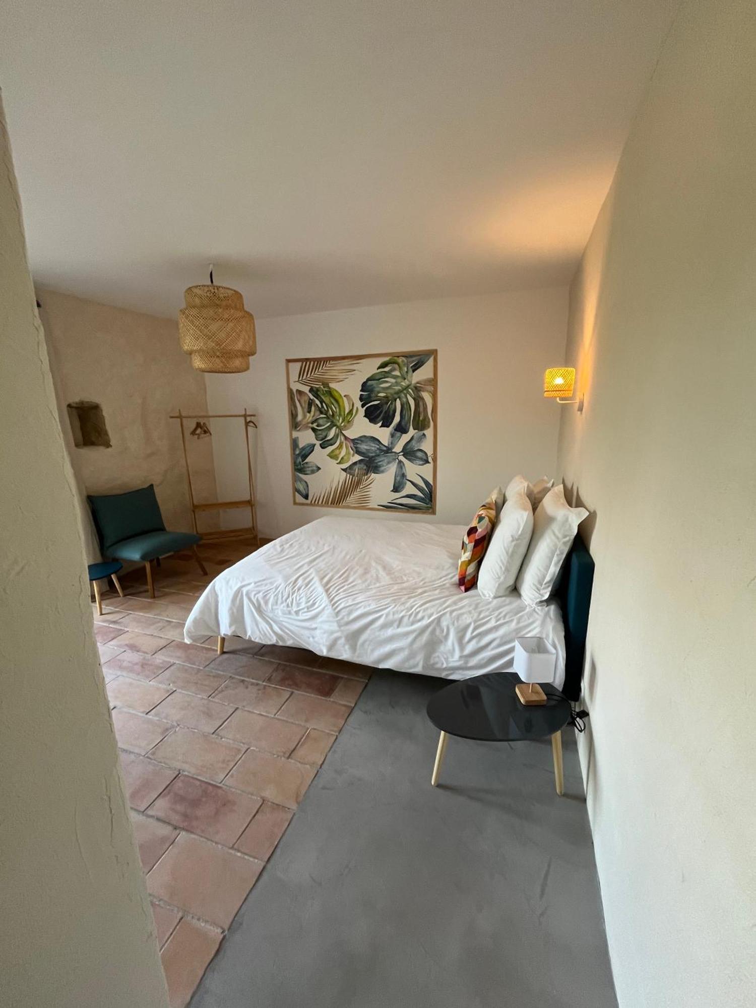 Le Nomade En Provence Bed and Breakfast Bouchet  Eksteriør billede